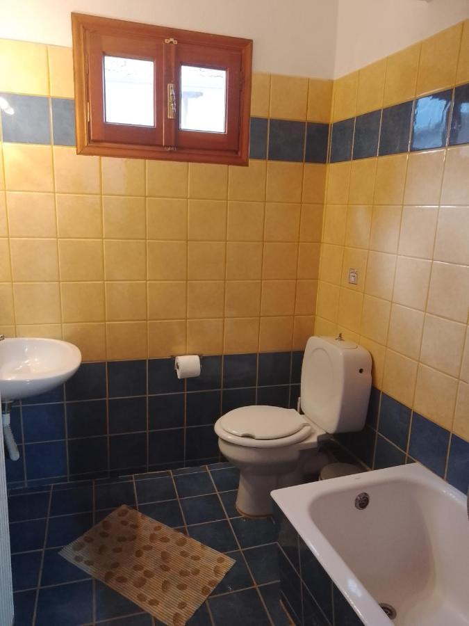Hotel Arka Metsovo Habitación foto