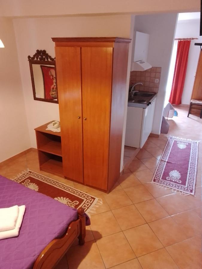 Hotel Arka Metsovo Habitación foto